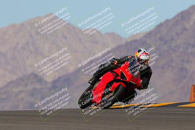 media/Oct-09-2022-SoCal Trackdays (Sun) [[95640aeeb6]]/Turn 9 (1pm)/